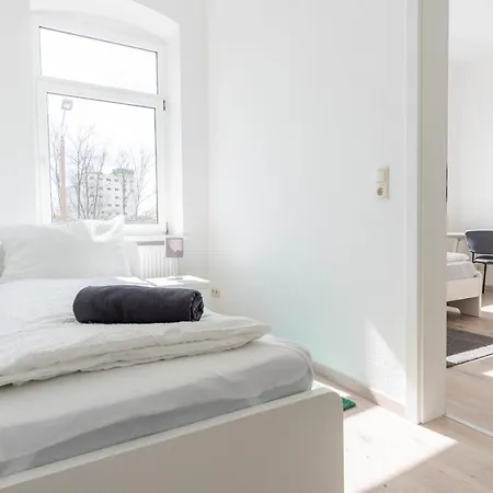 Komfortable Monteursunterkunft: 4-zimmer-wohnung Mit Getrennten Betten